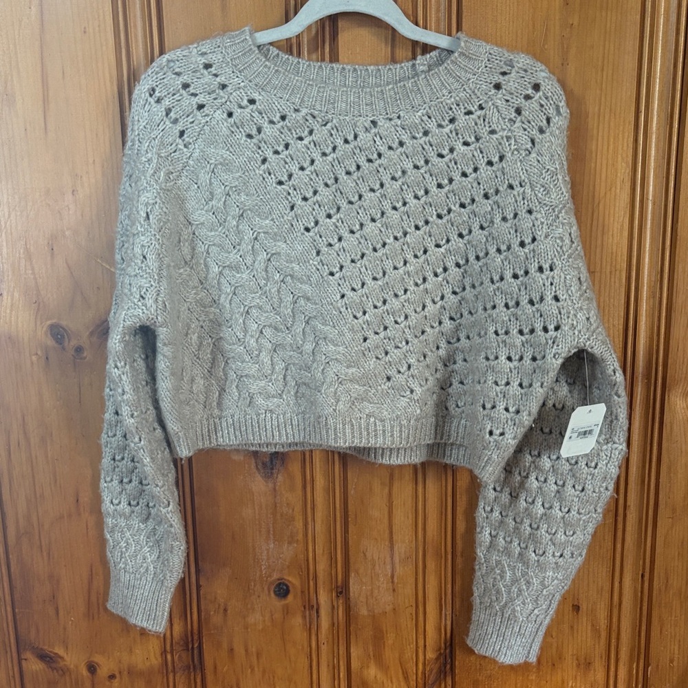 NEW! Altar’d State Cropped Knit Sweater Women’s Size Medium | Boho Chunky Beige